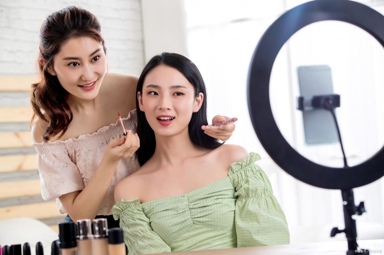 快手怎么赚钱这几种赚钱方式一定要知道